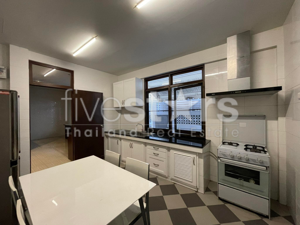 Maison individuelle 4 chambres à louer sur Nana, photo 8