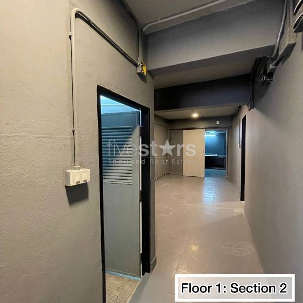 Maison de ville de 3 étages à louer près de la station Asoke BTS, photo 16