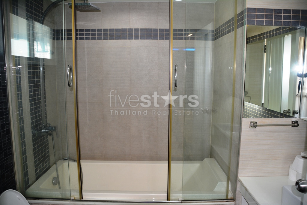 Grand appartement 1 chambre en plein coeur d'Asoke, photo 16