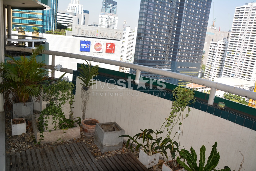 Grand appartement 1 chambre en plein coeur d'Asoke, photo 2