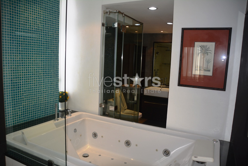 Grand appartement 1 chambre en plein coeur d'Asoke, photo 14
