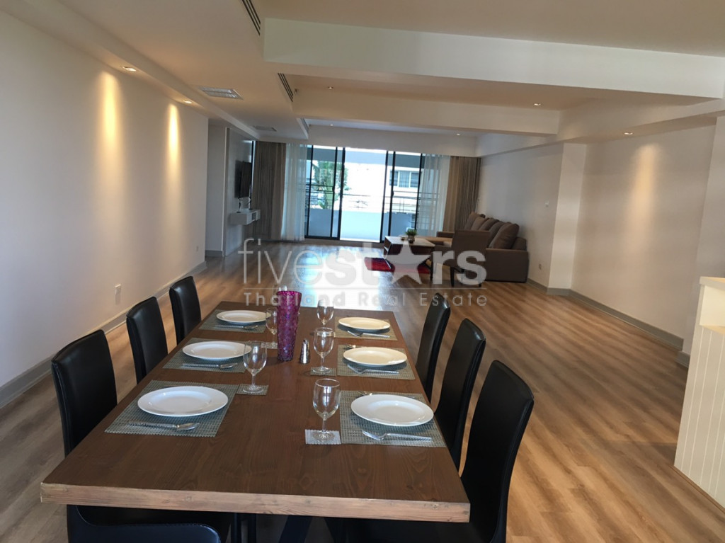 Bel appartment de 2 chambres a louer non  loin du BTS Asokeo Asoke BTS Station, photo 2