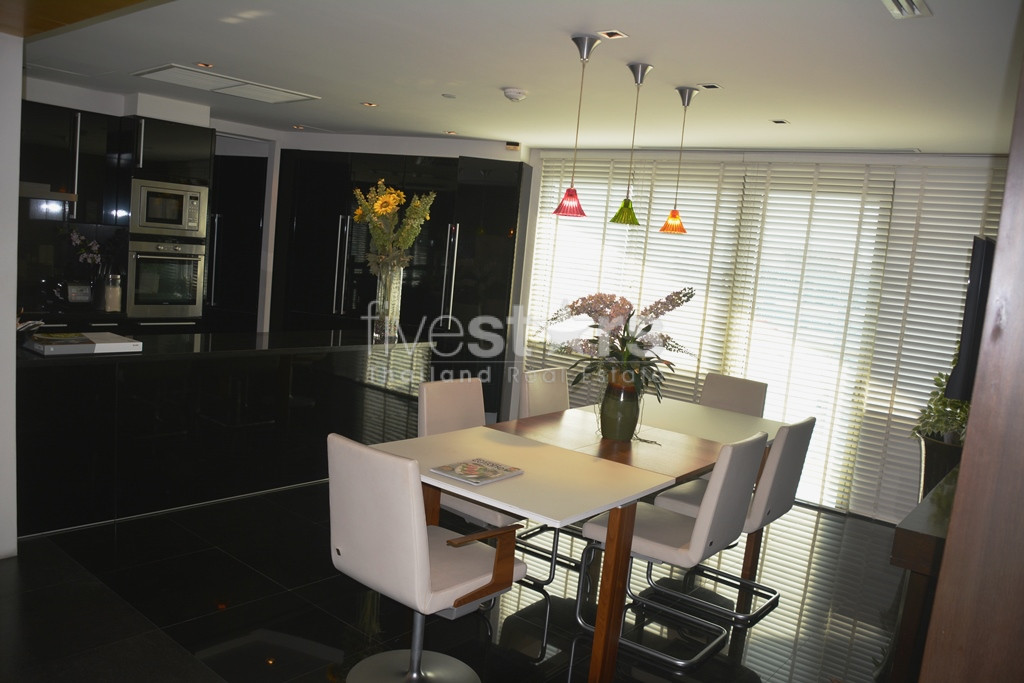 Appartement 3 chambres haut en étage proche BTS Asoke, photo 8