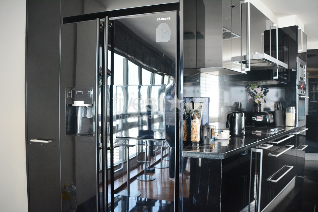 Appartement 3 chambres haut en étage proche BTS Asoke, photo 9