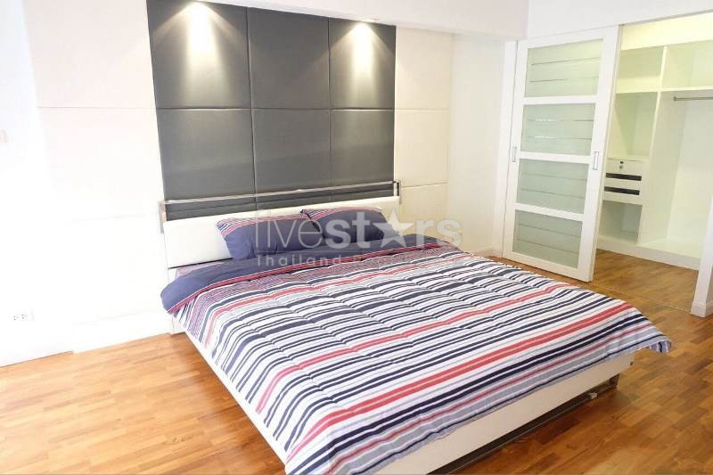 Grand appartement de 3 chambres proche du BTS Asoke, photo 4
