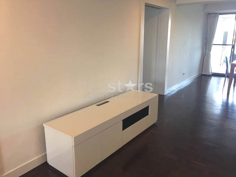 Grand appartement de 3 chambres proche du BTS Asoke, photo 16