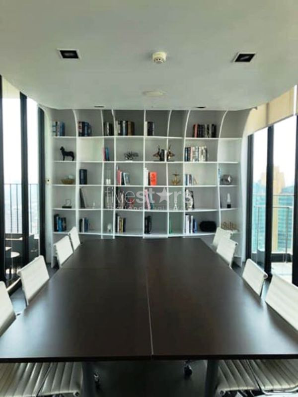 Condo 2 bedrooms for rent in Asoke, photo 14