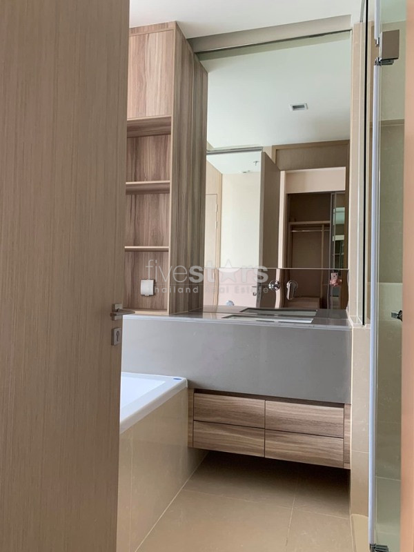 Brand new 1 bedroom condo for rent in Asoke, photo 11