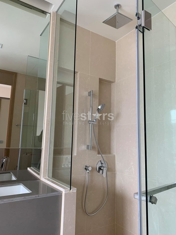 Brand new 1 bedroom condo for rent in Asoke, photo 12