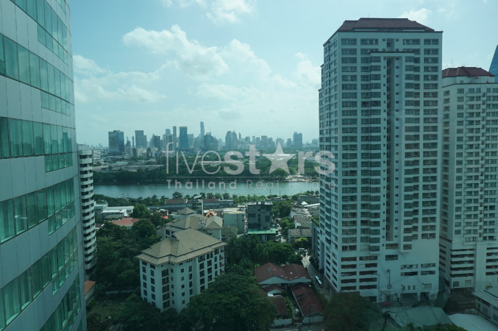 Condominium 2+1 chambres à louer à Asoke, photo 8