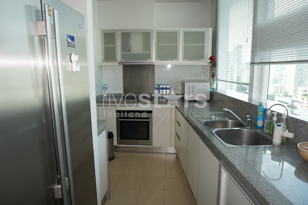 Condominium 2+1 chambres à louer à Asoke, photo 7