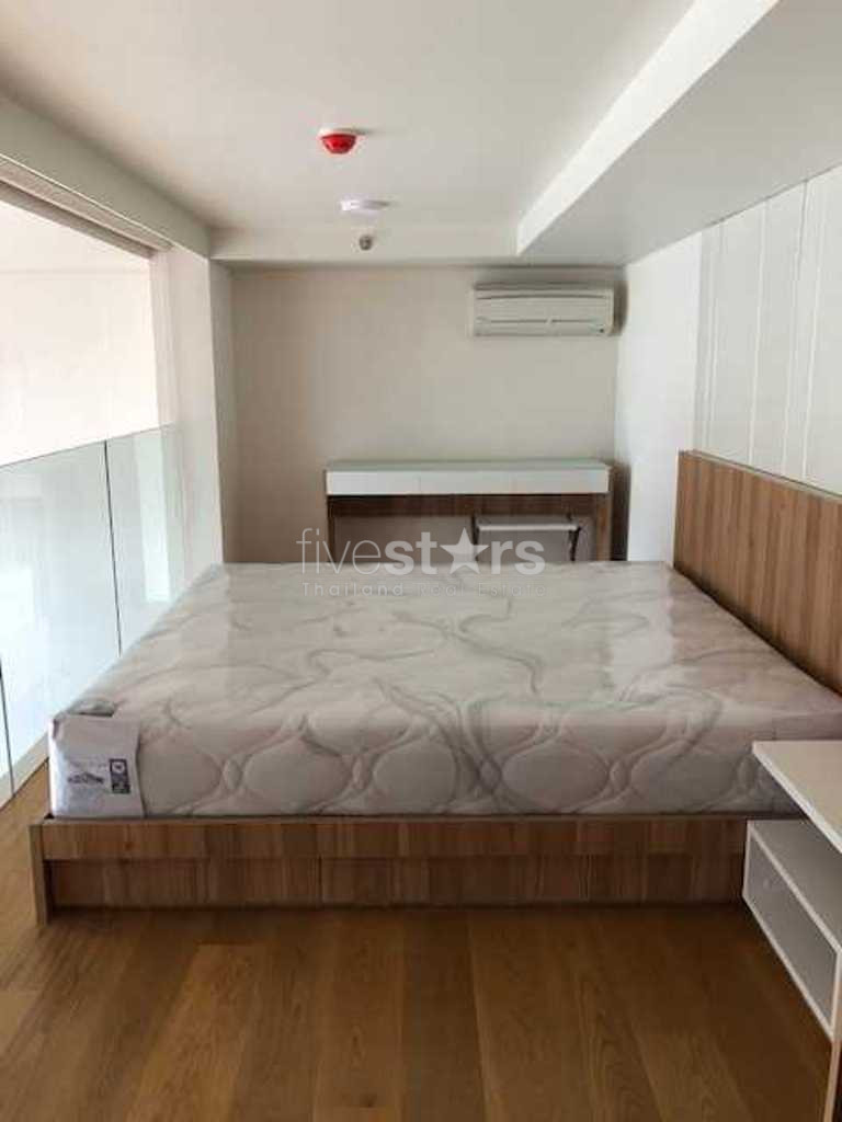 Brand new duplex 1 bedroom condo for rent in Sukhumvit, photo 13