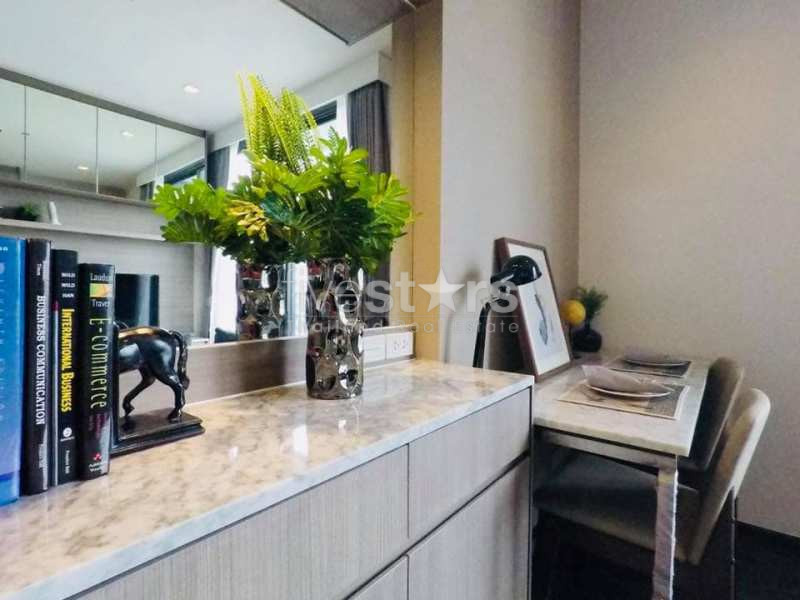 High floor unit 1 bedroom condo for rent near BTS Asoke, photo 3
