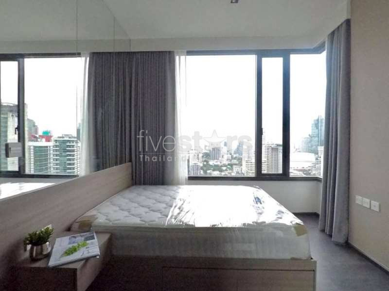 High floor unit 1 bedroom condo for rent near BTS Asoke, photo 5