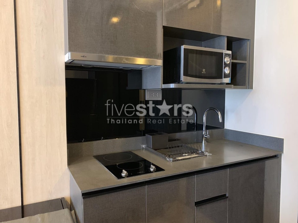 1 bedroom condo for rent close to BTS Asoke, photo 5