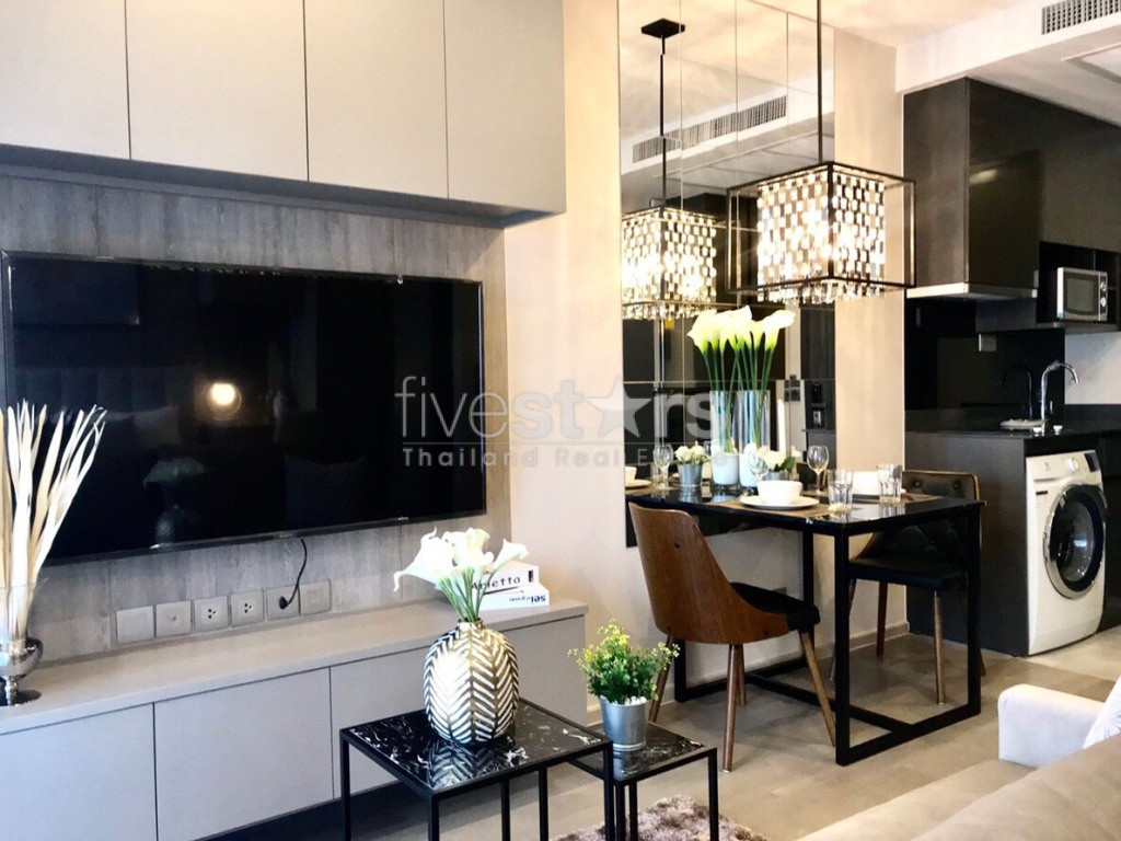Moderne 1 chambre à louer près du BTS Asoke, photo 5