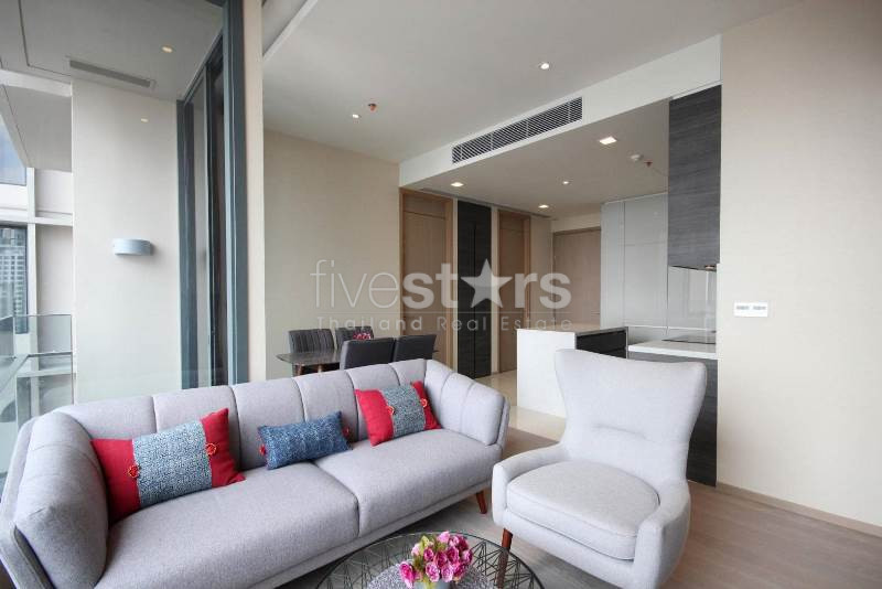 2 bedrooms condo for rent close to BTS Asoke