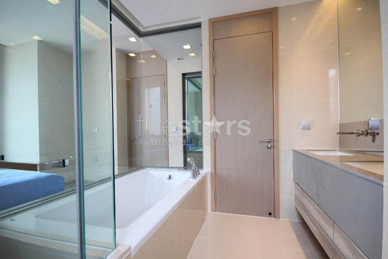 2 bedrooms condo for rent close to BTS Asoke, photo 14