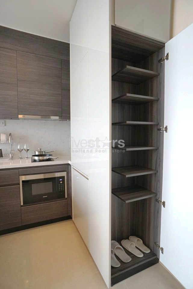 Brand new 1 bedroom condo for rent in Asoke, photo 9
