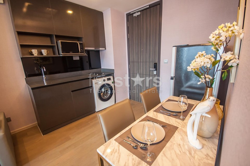 Brand new 2 bedrooms for rent close to BTS Asoke, photo 6