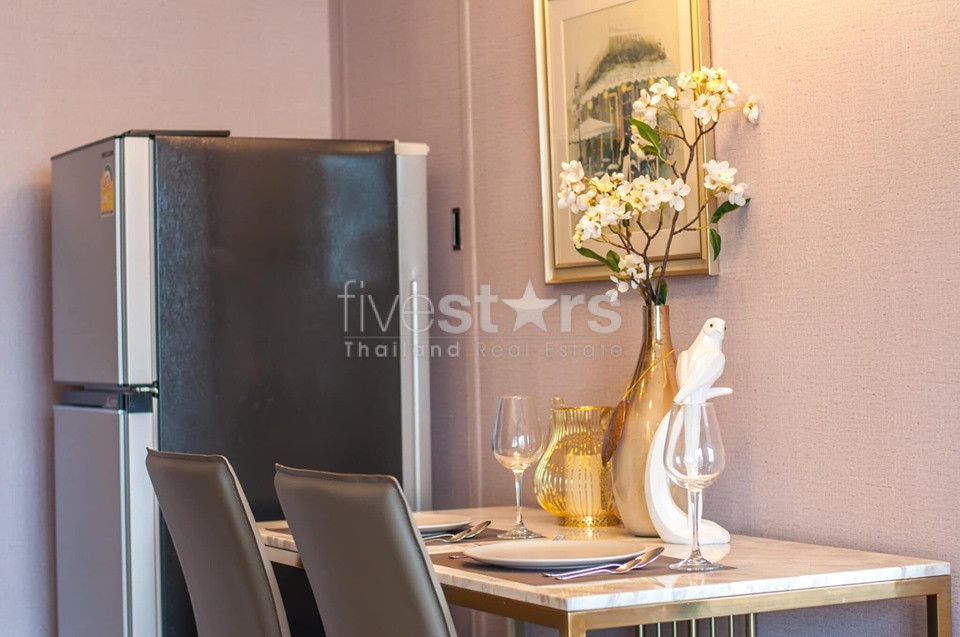 Brand new 2 bedrooms for rent close to BTS Asoke, photo 8