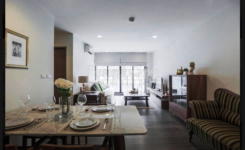 Condo 2 bedrooms for rent 350M from BTS Asoke, photo 2