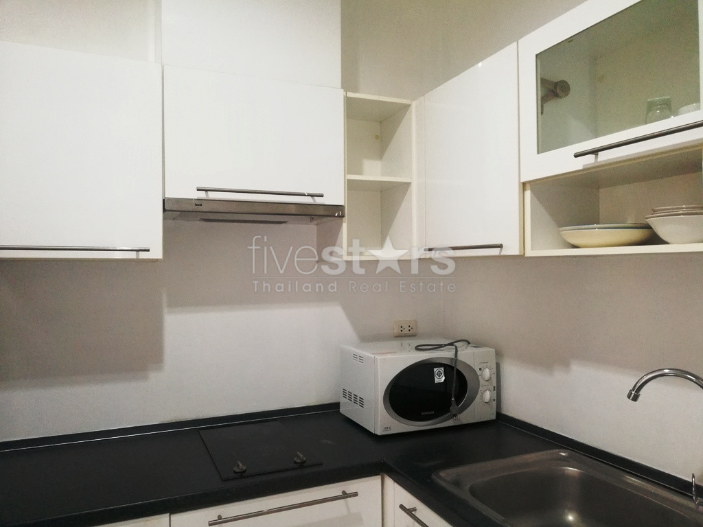 Condo 2 chambres à louer à Asoke, photo 9