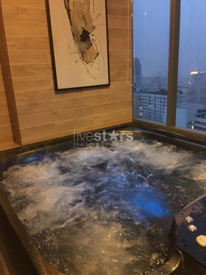 Brand new 1 bedroom condo for rent in Asoke, photo 19