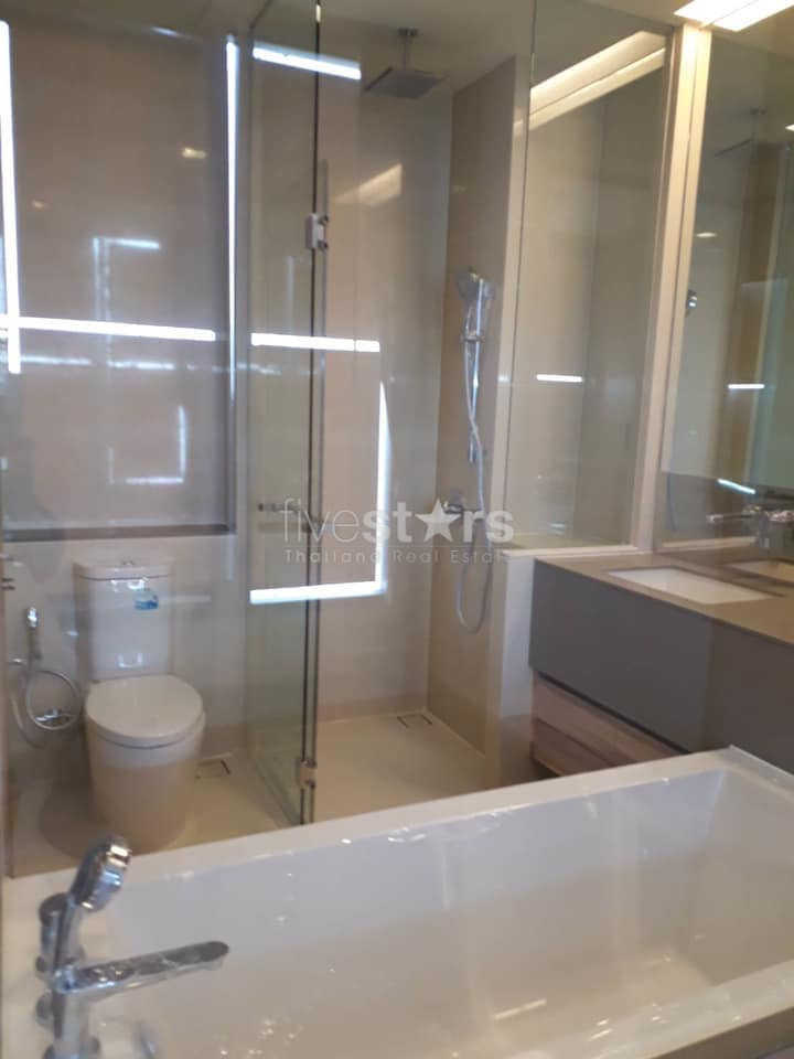 Brand new 1 bedroom condo for rent in Asoke, photo 12