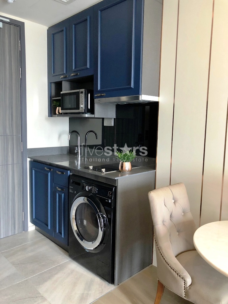 Modern 1 bedroom condo for rent close to BTS Asoke, photo 5