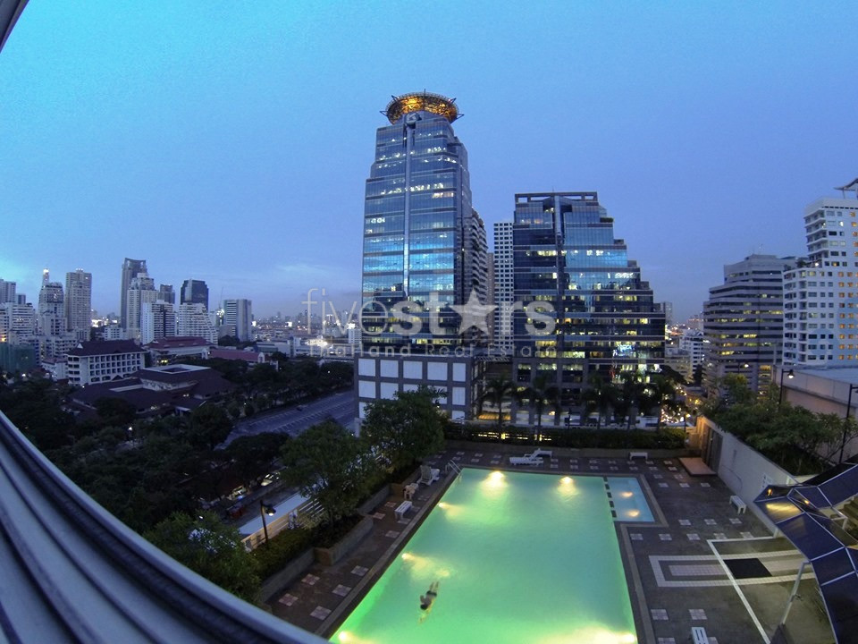 Modern 2 bedrooms condo for rent in Asoke, photo 12