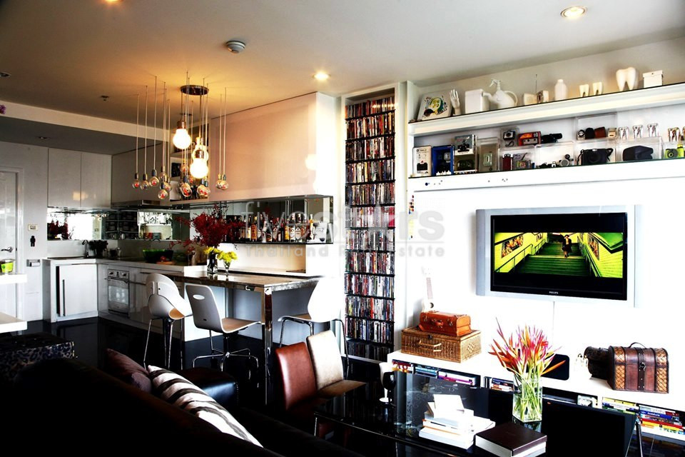 Modern 2 bedrooms condo for rent in Asoke, photo 2