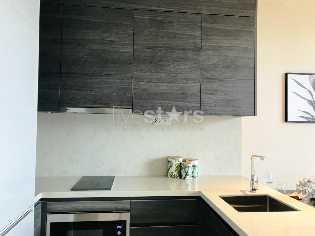 Appartement neuf de 2 chambres à louer à Asoke, photo 5