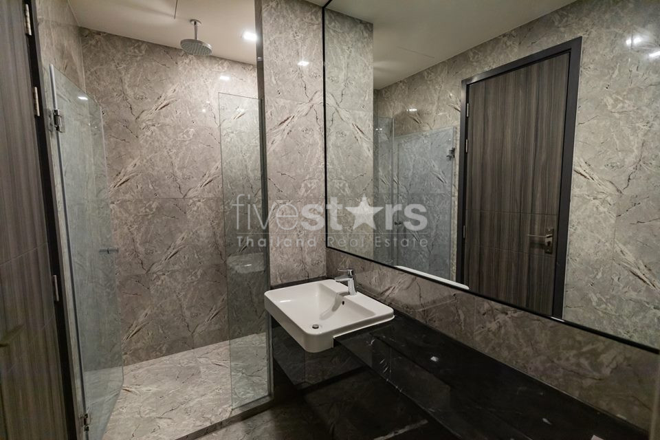 Brand new 1 bedroom condo for rent close to BTS Asoke, photo 7