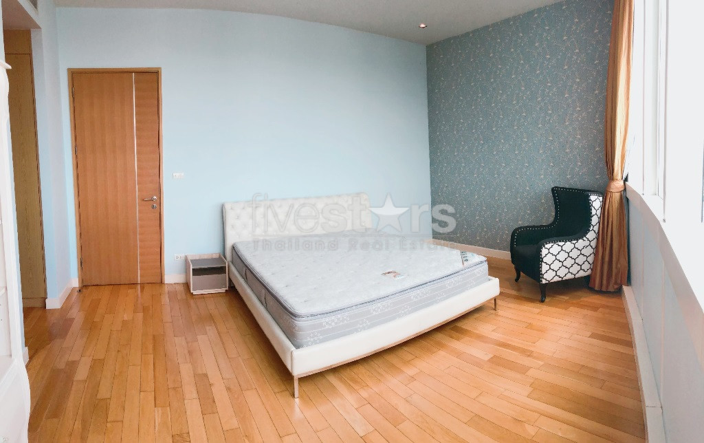 Appartement de 3 chambres en étage élevé à louer à Asoke, photo 6