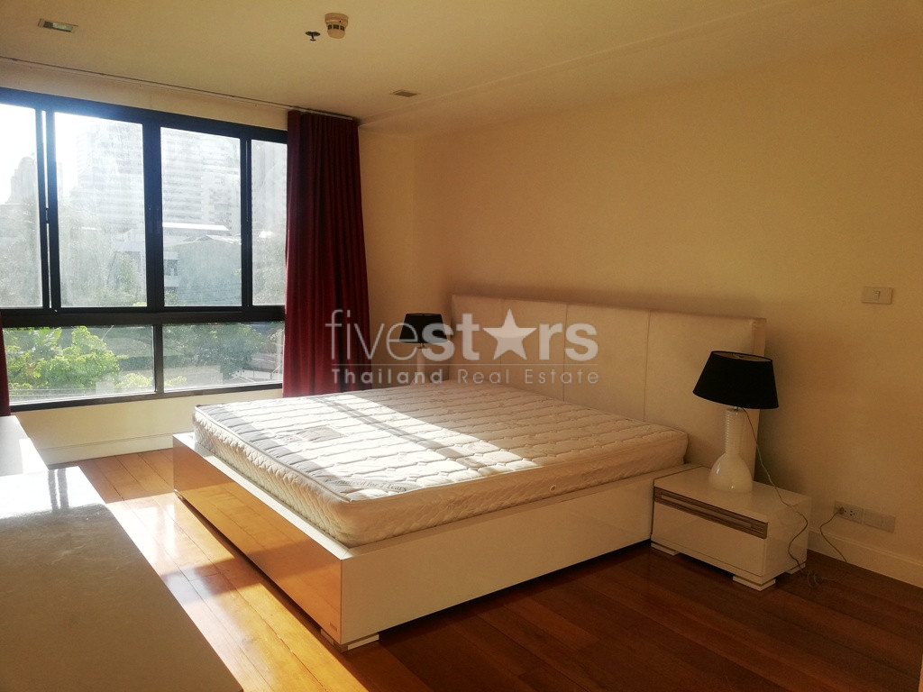 Grand appartement de 2 chambres à louer à Phromphong, photo 12