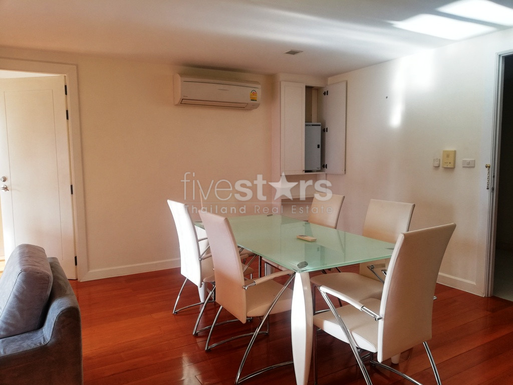 Grand appartement de 2 chambres à louer à Phromphong, photo 6
