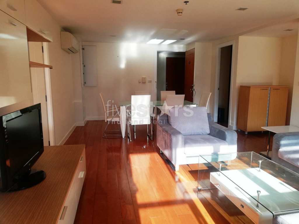 Grand appartement de 2 chambres à louer à Phromphong, photo 5