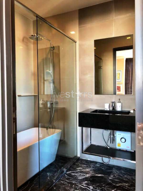 Corner unit 1 bedroom for rent near BTS Asoke, photo 13