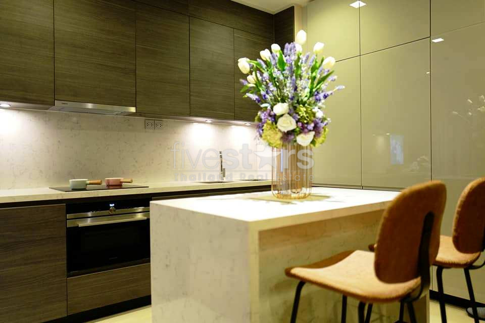 Appartement neuf de 2 chambres à louer près de la station de BTS Asoke, photo 9