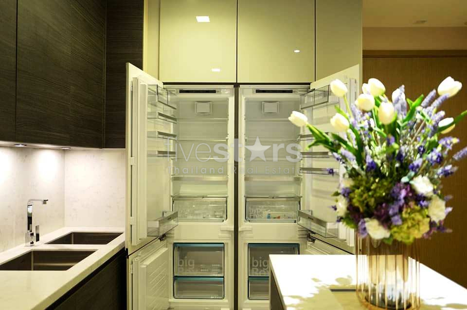 Appartement neuf de 2 chambres à louer près de la station de BTS Asoke, photo 10