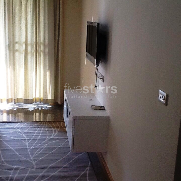 2 bedrooms condo for rent near BTS Asoke, photo 13