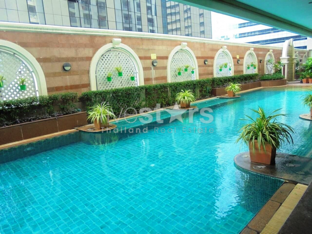 2 bedrooms condo for rent near BTS Asoke, photo 15