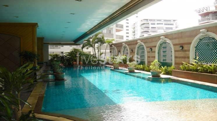 2 bedrooms condo for rent near BTS Asoke, photo 16