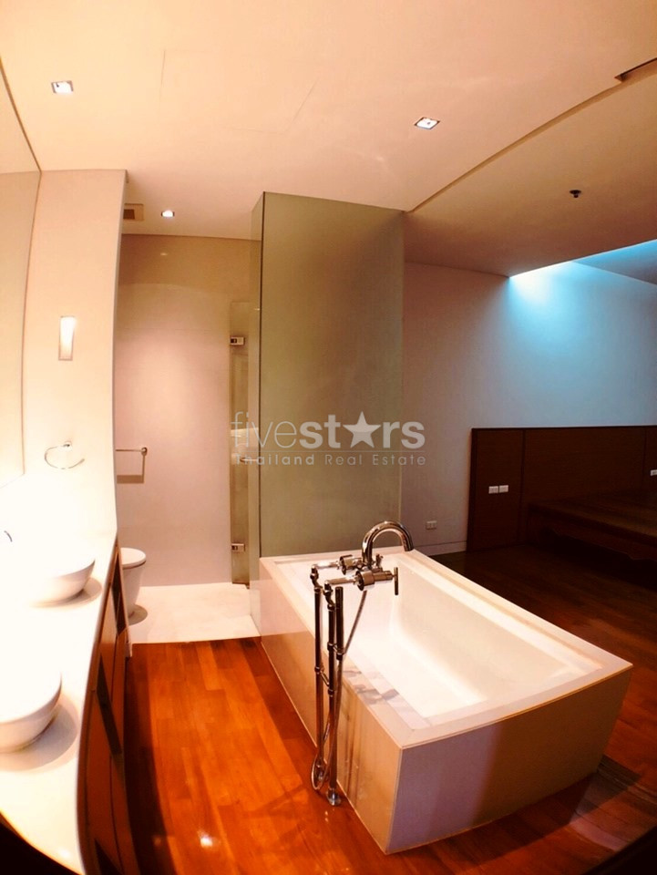 Appartement spacieux de 2 chambres à louer près du BTS Asoke, photo 10