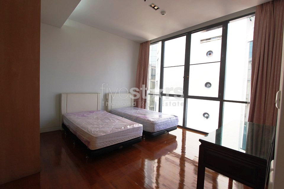 Appartement spacieux de 2 chambres à louer près du BTS Asoke, photo 7