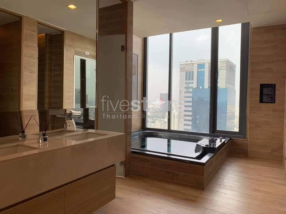 Brand new 2 bedroom condo for sale in Asoke, photo 18