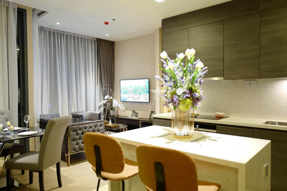 Brand new 2 bedroom condo for sale in Asoke