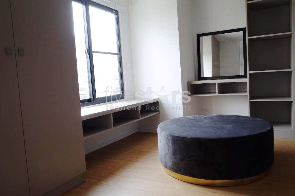 Appartement penthouse de 3 chambres à louer dans le quartier Sukhumvit, photo 10