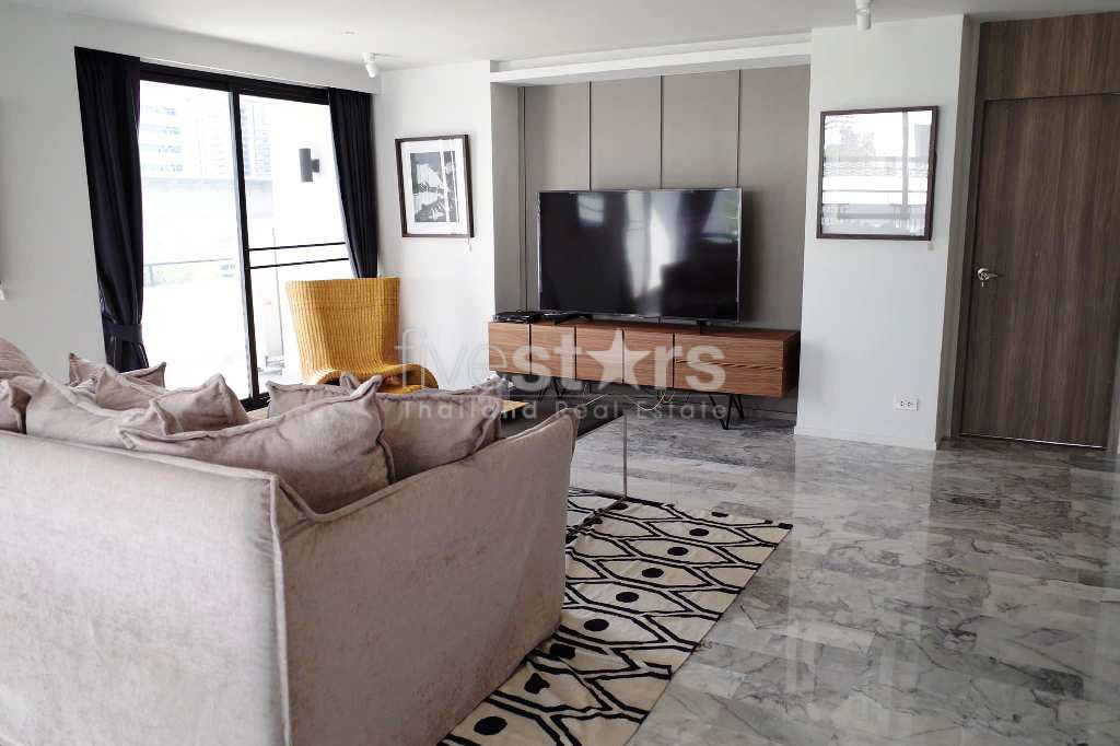 Appartement penthouse de 3 chambres à louer dans le quartier Sukhumvit, photo 3